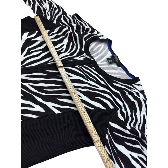 White House Black Market Zebra Print Cardigan Sweater Black & White Medium - Picture 9 of 11